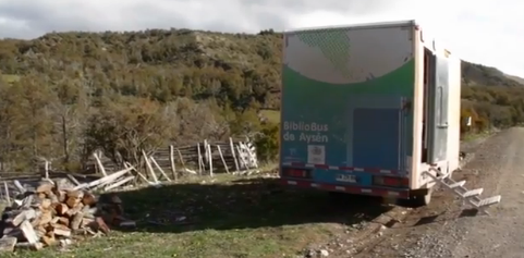 Bibliobús de Aysén - 20 Años por los Caminos de la Patagonia