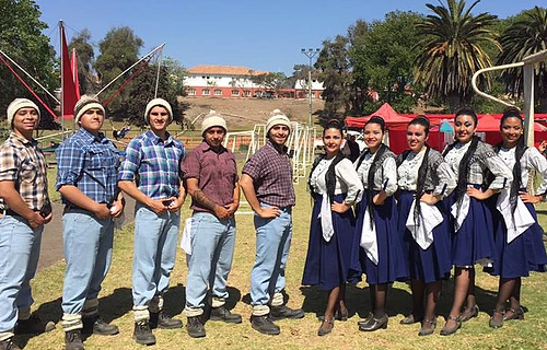 Conjunto folclórico Alicanto de La Serena